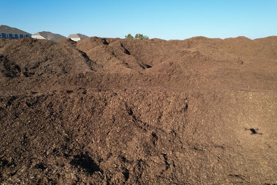 Closeup of premium bulk mulch at G&D Materials